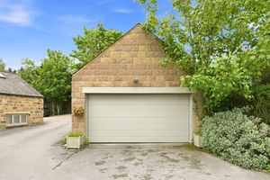 Garaging- click for photo gallery